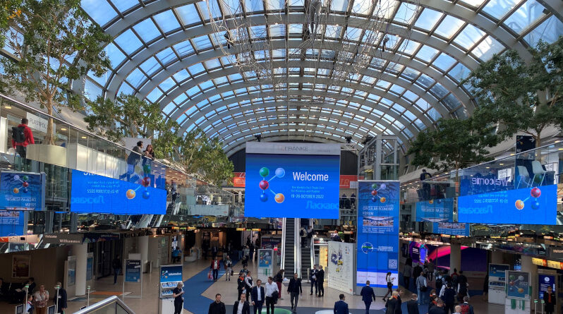 حضور گروه صنعتی پولاد در نمایشگاه k آلمان (صنعت پلاستیک و لاستیک)